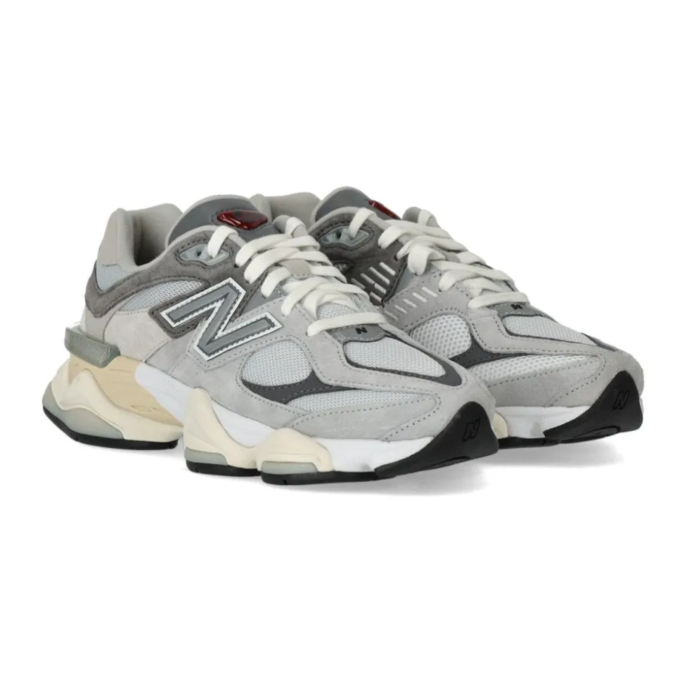 9060 Sneaker
