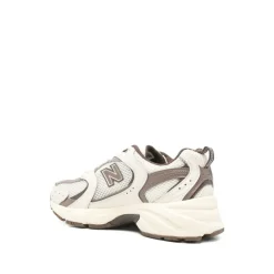 530 Sneakers