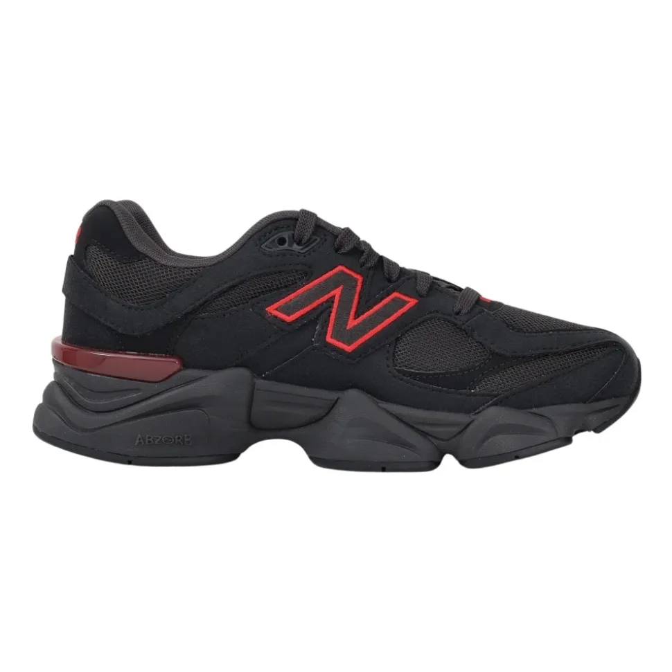 9060 Sneakers