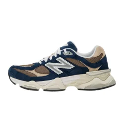 9060 Sneakers
