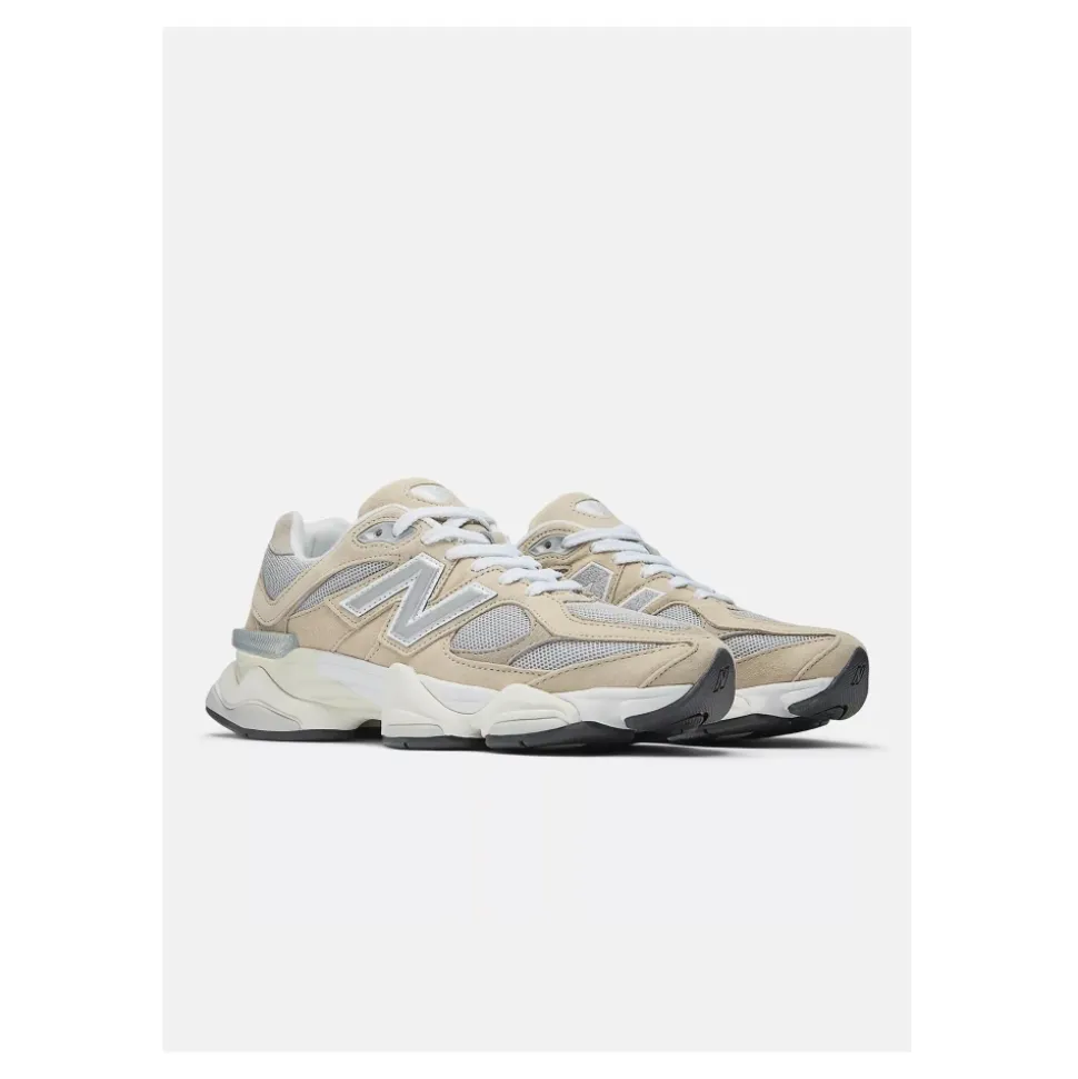 9060 Unisex Sneakers