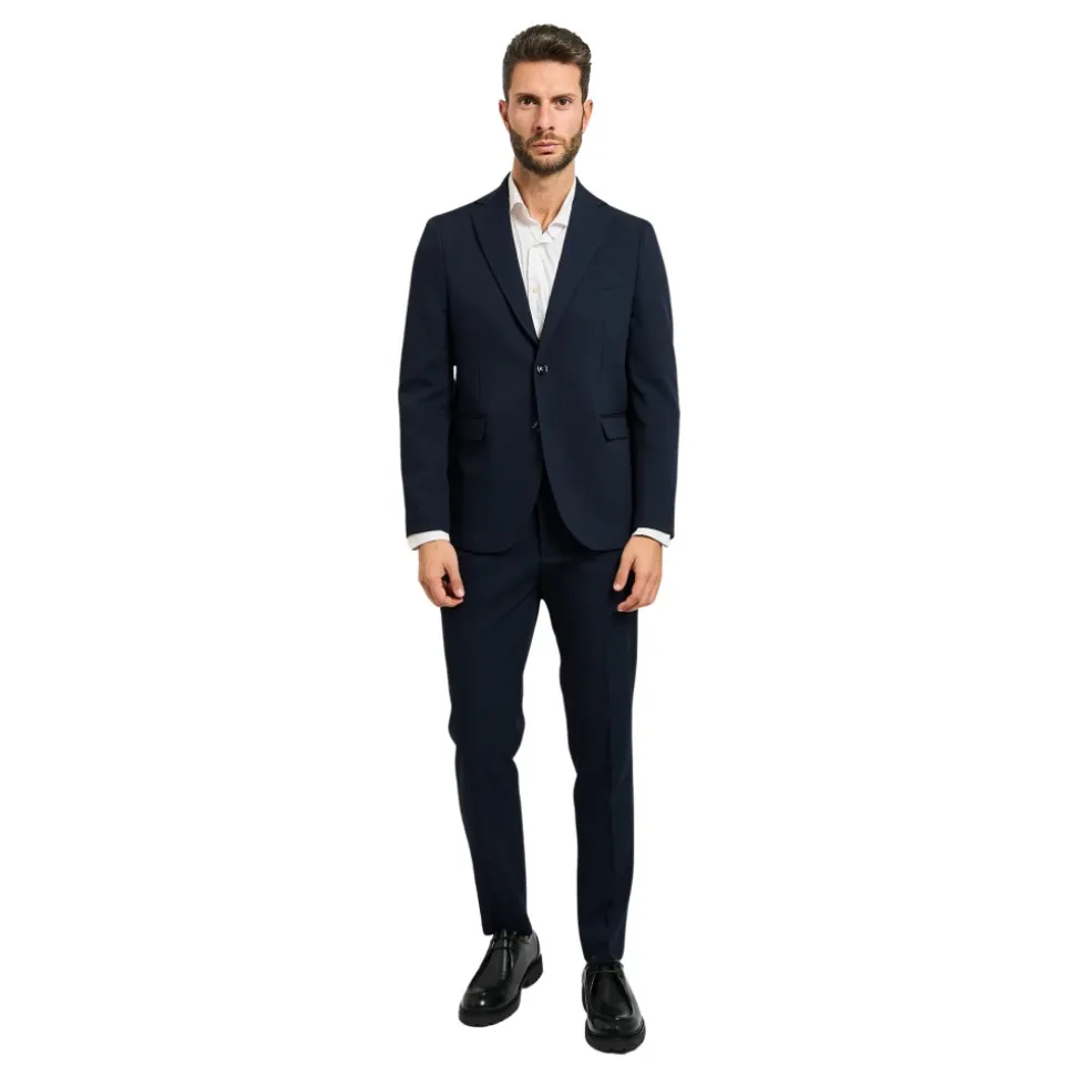 AB4200 Maryland Suit
