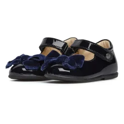 Ballerinas ARABESQUE