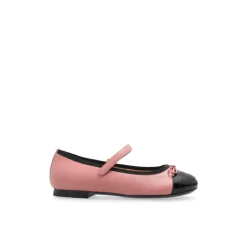 Ballerinas mit Logo