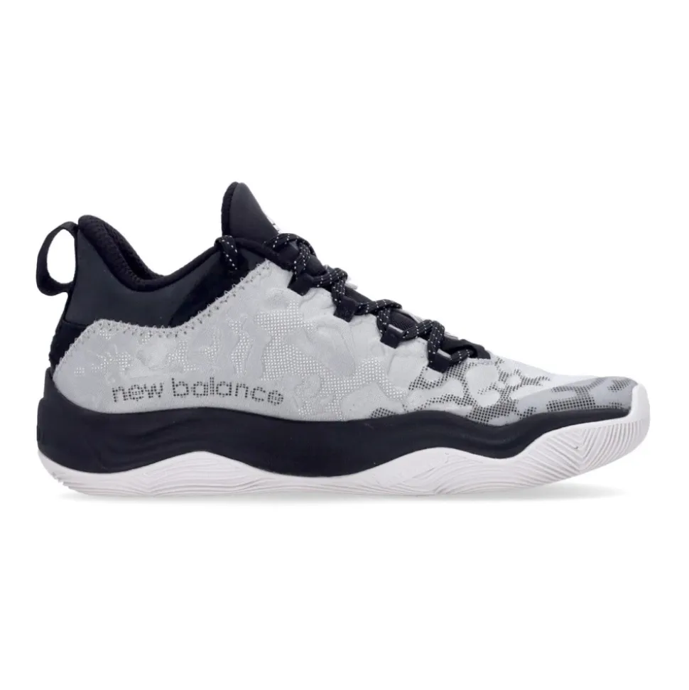 Basketballschuh mit doppelter Dichte