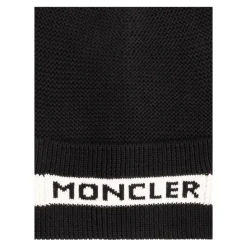 Beanie mit Logo