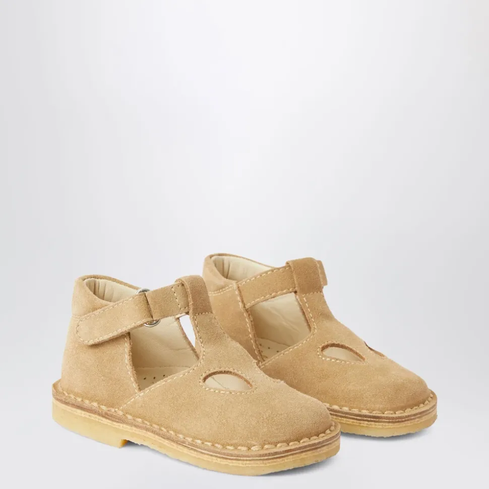 Beige Flache Schuhe mit Schnallenverschluss