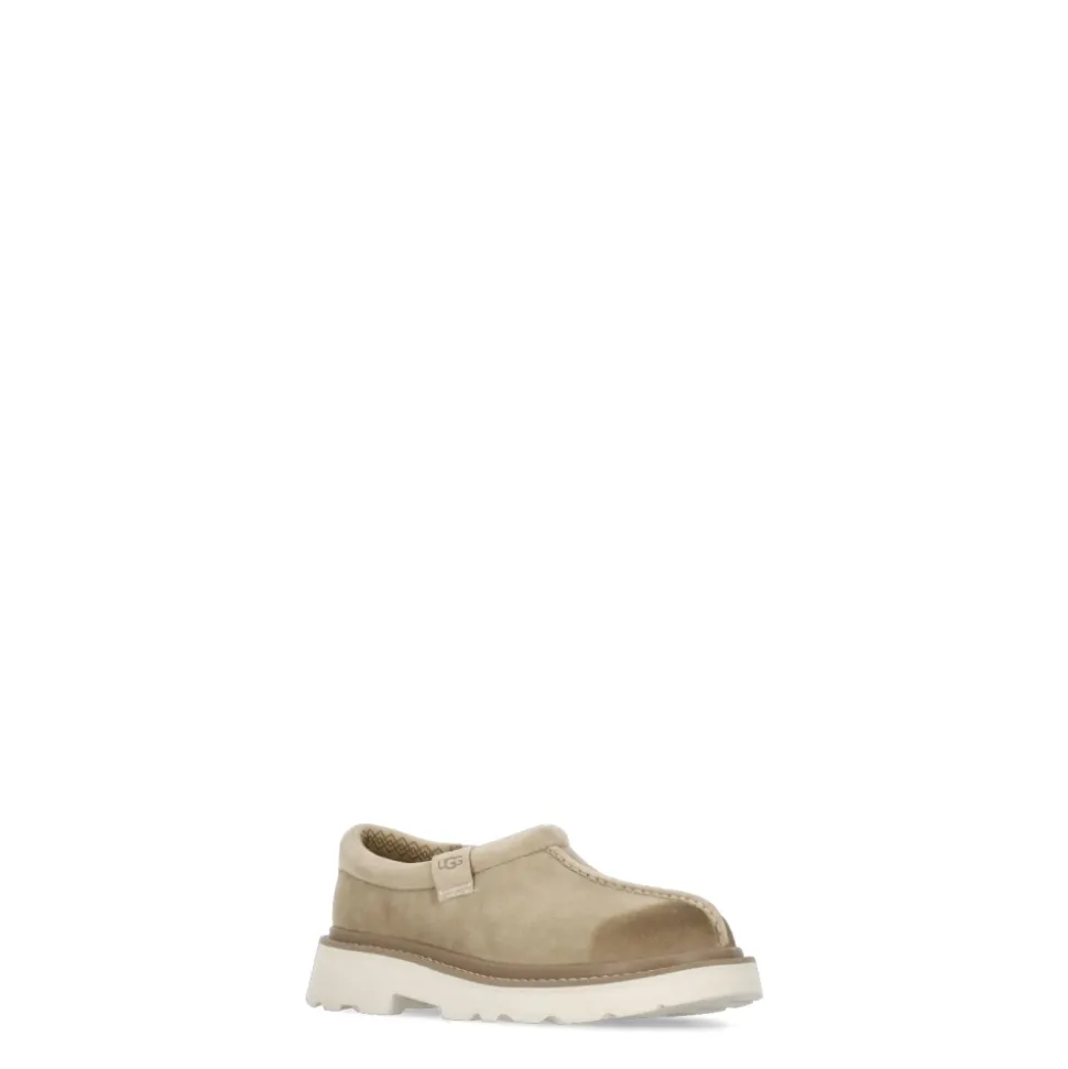 Beige Wildleder Flache Schuhe