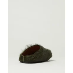 Bequeme Slipper zum Reinschlüpfen