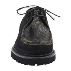 Bequemer Schnürschuh
