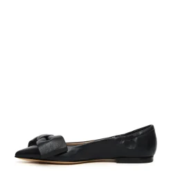 Blaue Lederballerinas
