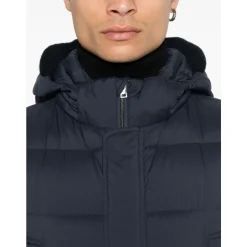 Blaue Parka Jacke