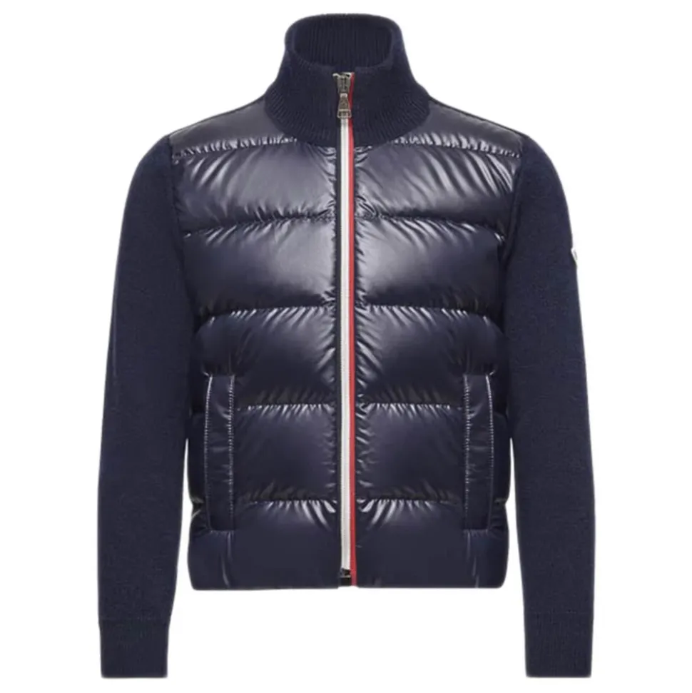 Blauer Pullover mit Reißverschluss