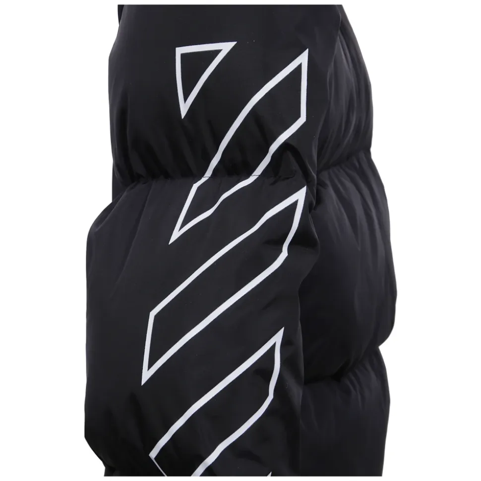 Bookish Diag Short Puffer