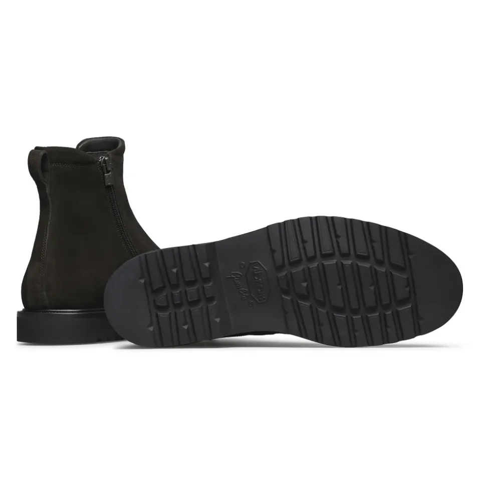 Braune Chelsea-Boots mit Vibram-Sohle