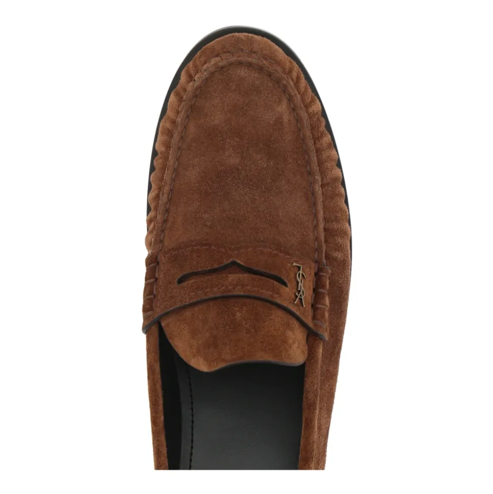 Braune flache Mokassin-Schuhe aus Wildleder