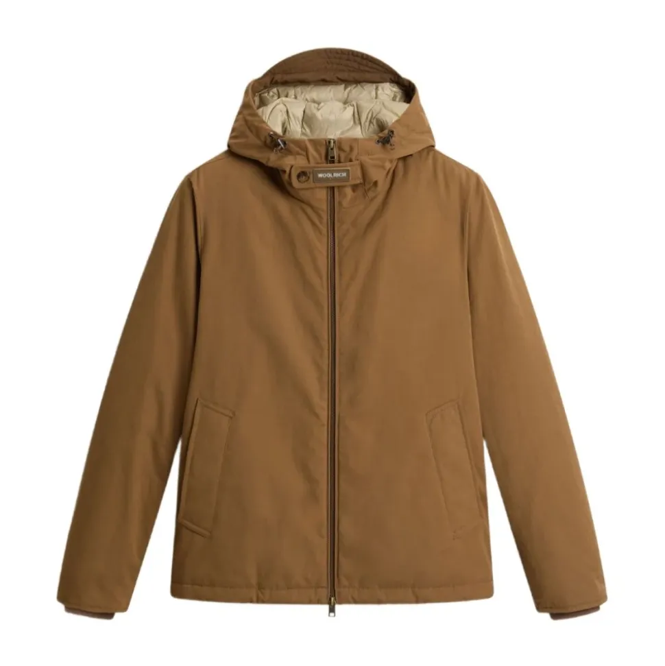 Braune Jacke Stilvolle Oberbekleidung AW25