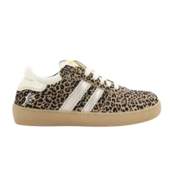 Braune Kinderschuhe