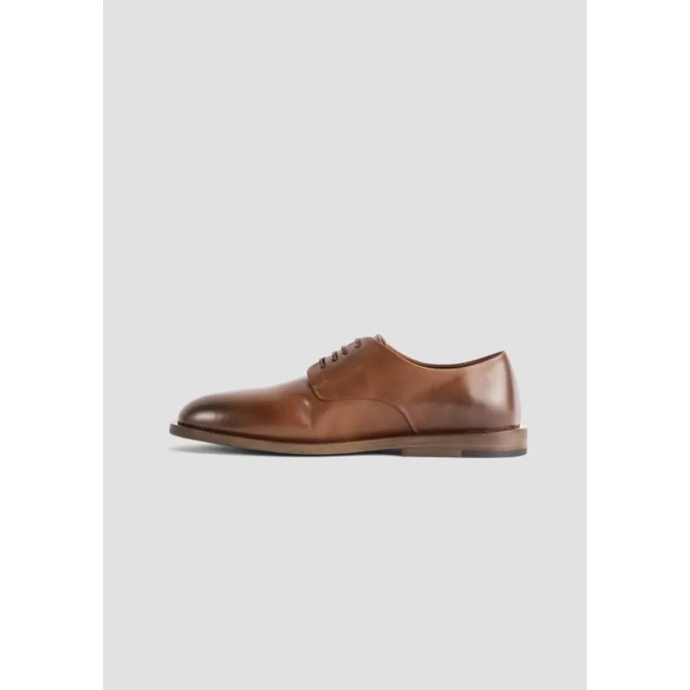 Braune Leder Schnürschuhe