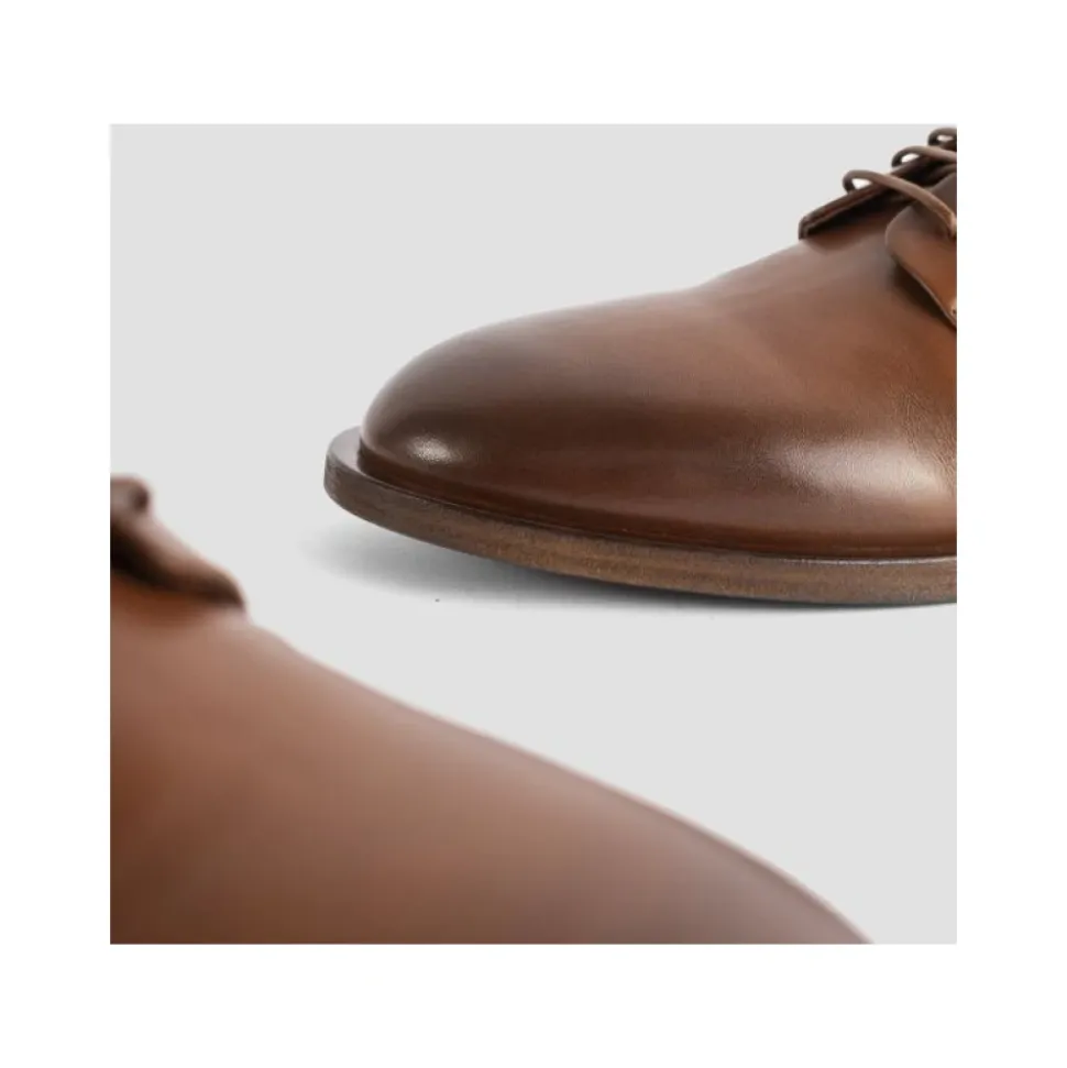 Braune Leder Schnürschuhe