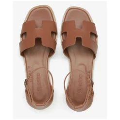 Braune Ledersandalen für Frauen
