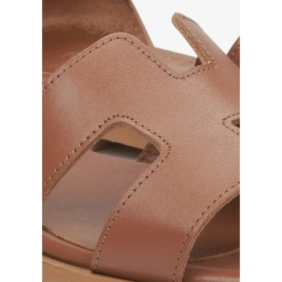 Braune Ledersandalen für Frauen