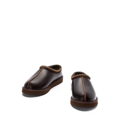 Braune Lederslipper