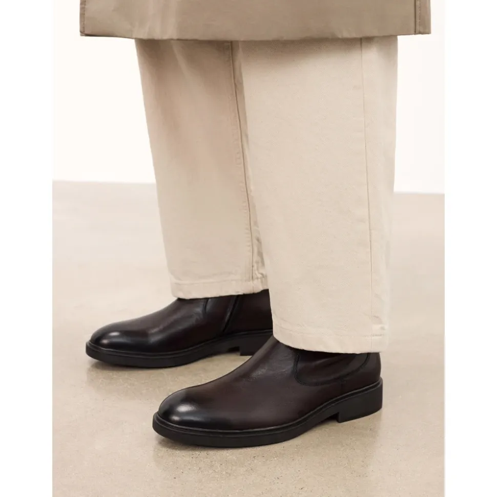 Braune Lederstiefeletten mit Reißverschluss