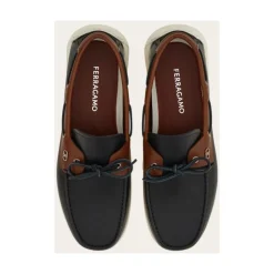 Braune Mokassin-Schuhe mit Schleife