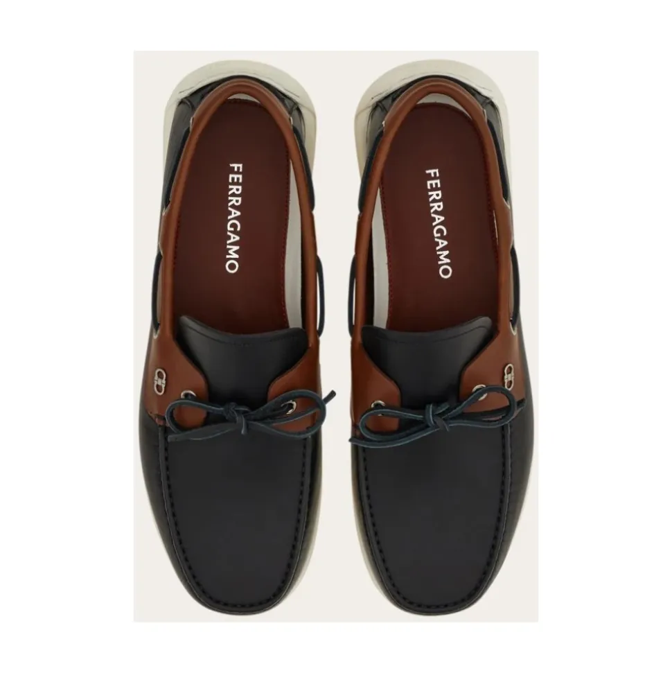 Braune Mokassin-Schuhe mit Schleife