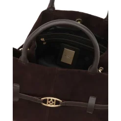 Braune Wildlederhandtasche mit trapezförmiger Form