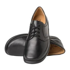 Breiter Schnürschuh in Schwarz