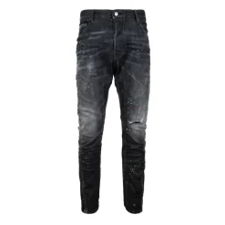 Button Jeans mit Lederpatch