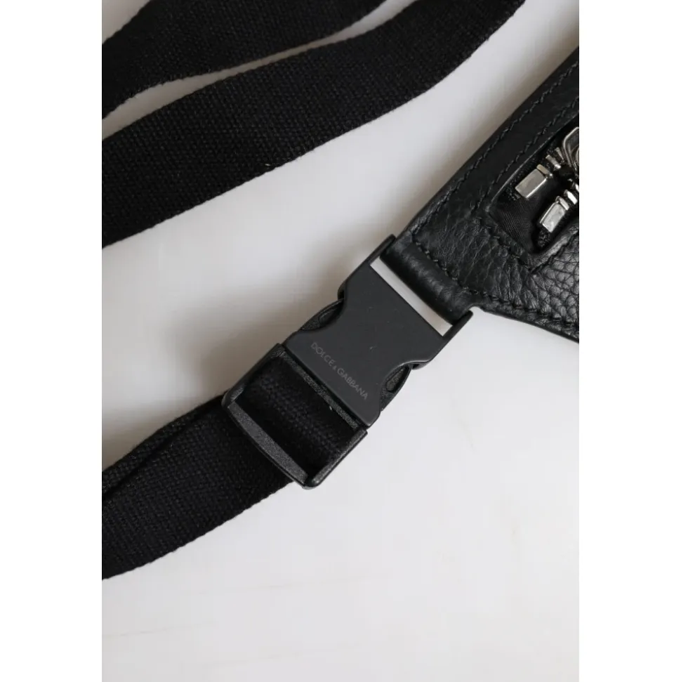 Calfskin Logo Plaque Gürteltasche