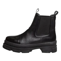 Chelsea Boot