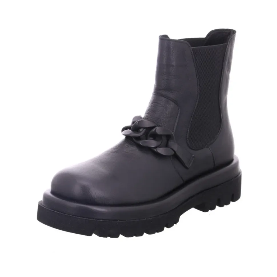 Chelsea Boot