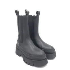 Chelsea Boot
