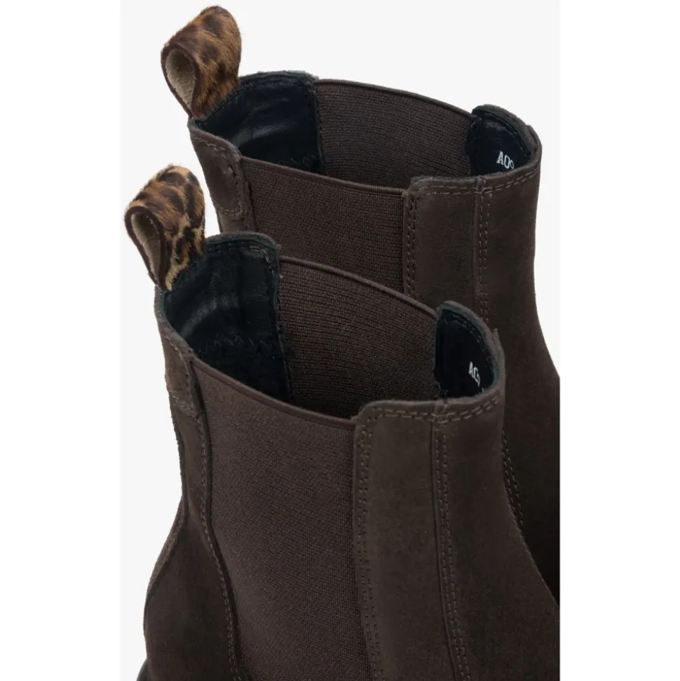 Chelsea Boots