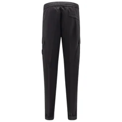 Chino-Hose mit regulärer Passform, Taschen und Kompass-Patch