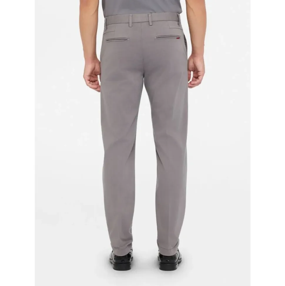 Chinos