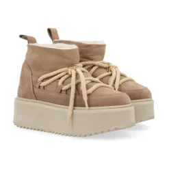 Classic Low Platform