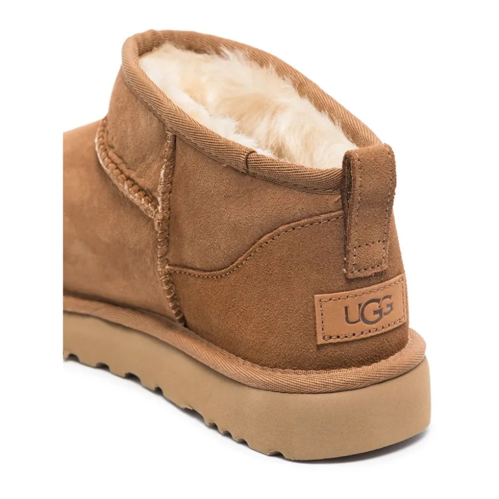Classic Ultra Mini Boot