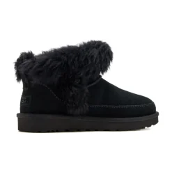 Classic Ultra Mini Chalet Boots