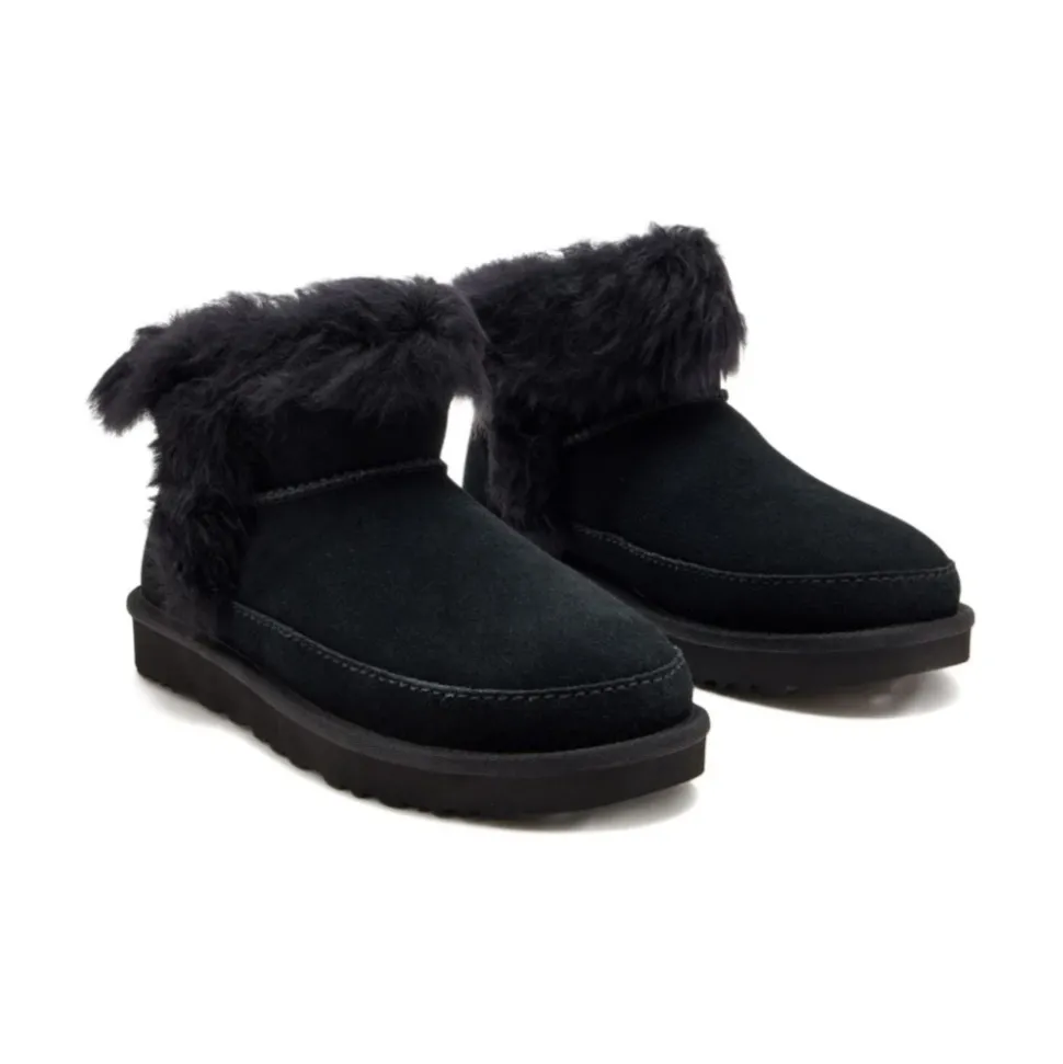 Classic Ultra Mini Chalet Boots