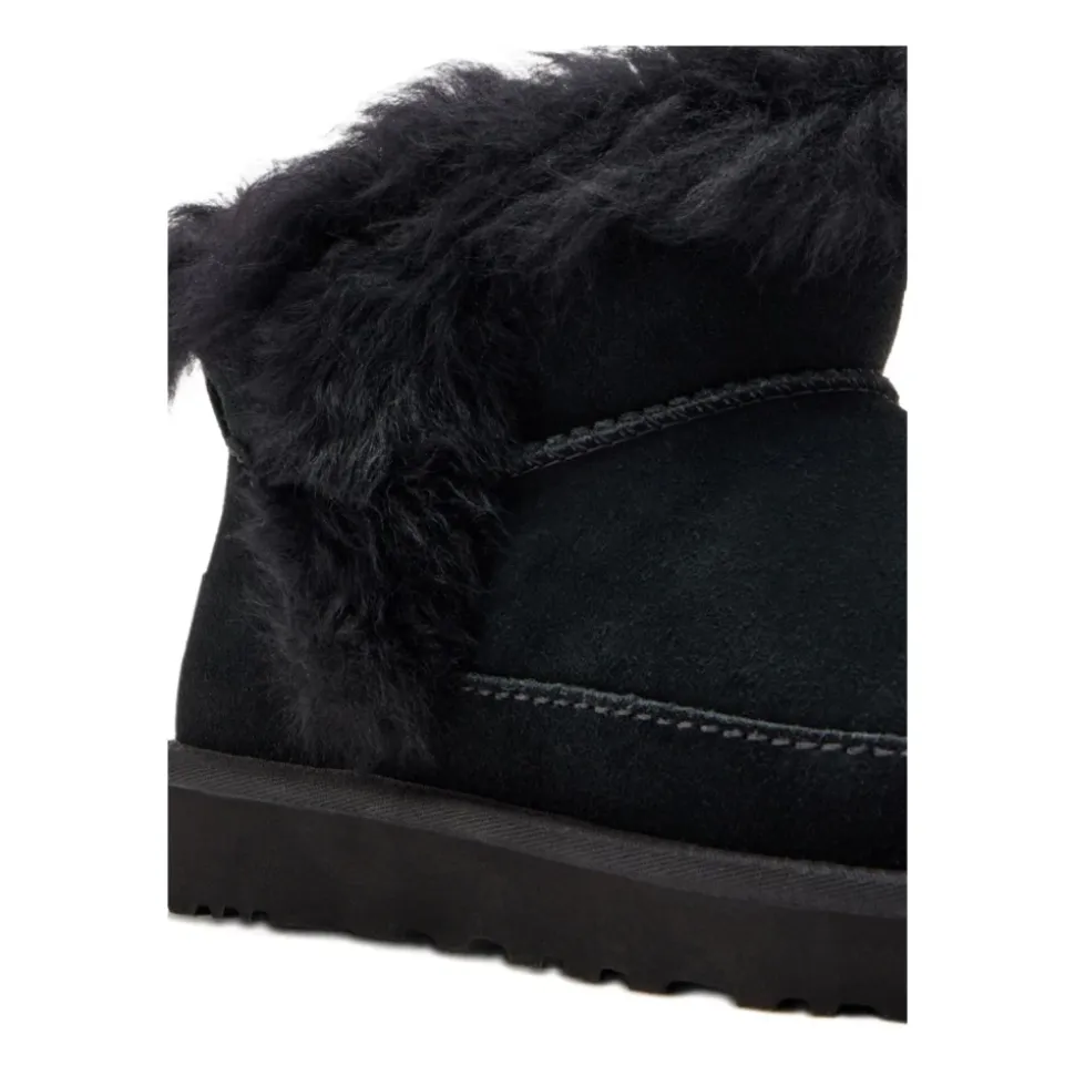Classic Ultra Mini Chalet Boots