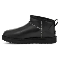 Classic Ultra Mini Leather Regenerate Stiefel Black