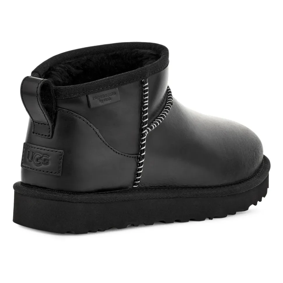 Classic Ultra Mini Leather Regenerate Stiefel Black