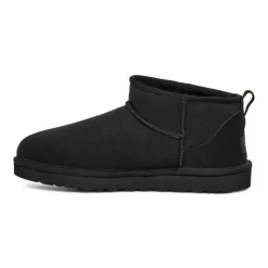 Classic Ultra Mini Stiefel Black