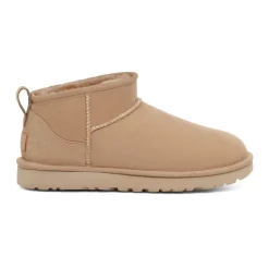 Classic Ultra Mini Stiefel Sand