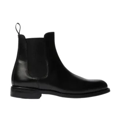 Claudia Chelsea Boots